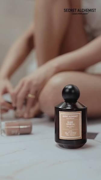 floral-fruity-musk-perfume-women